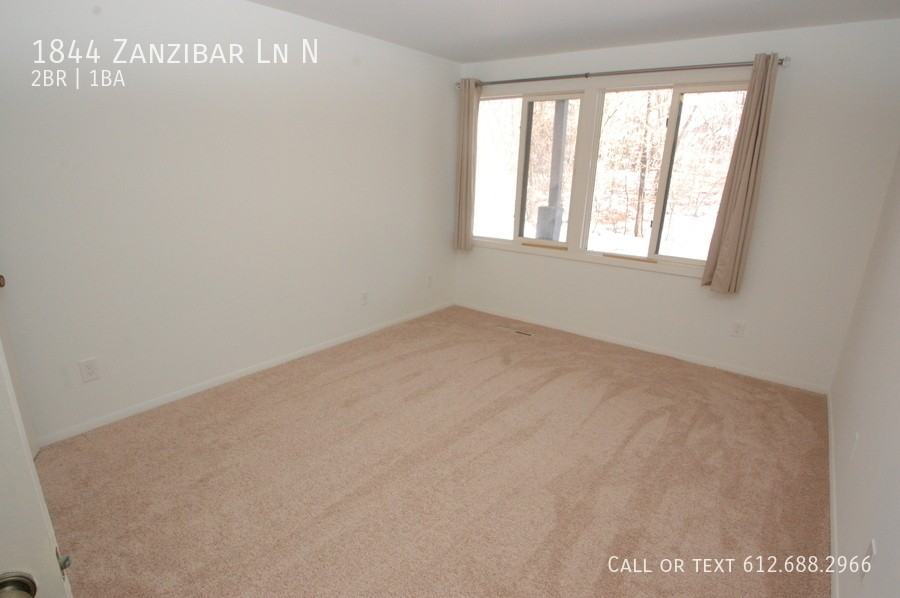 1844 Zanzibar Ln N #COPY - Photo 6 of 19