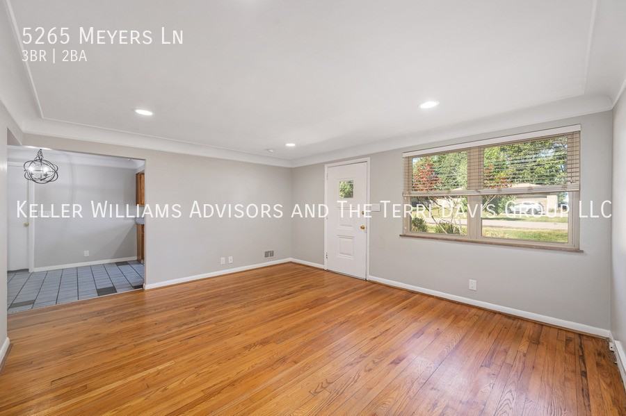 5265 Meyers Ln - Photo 2 of 25