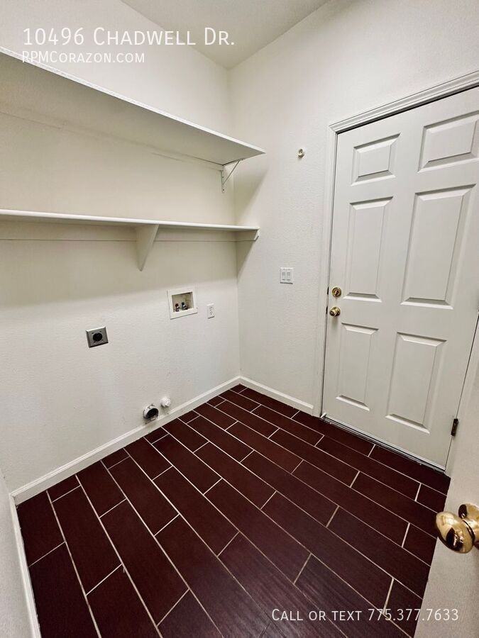 10496 Chadwell Dr - Photo 5 of 17