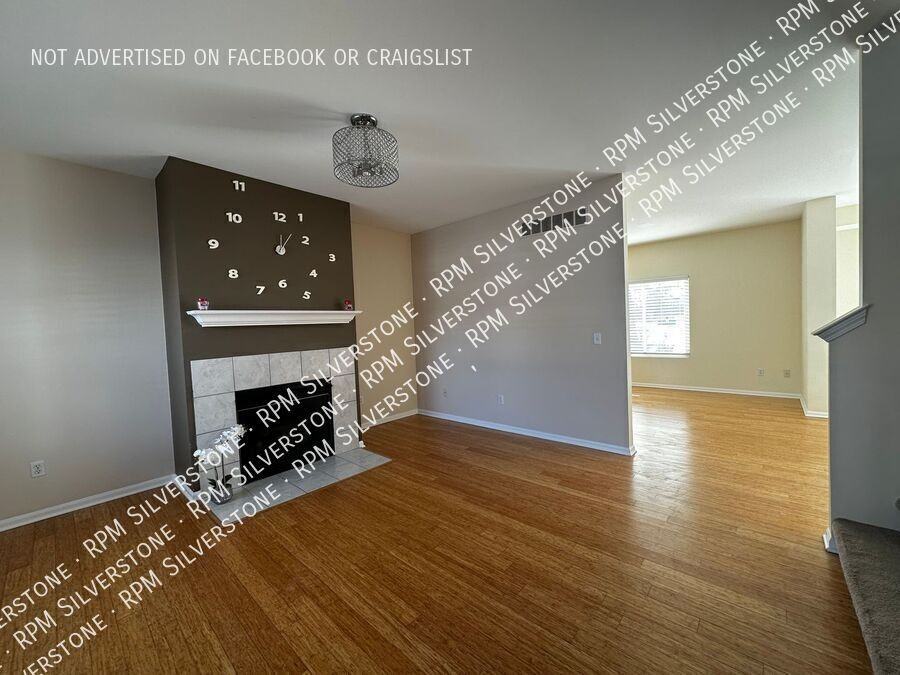 2119 Cattail Cir - Photo 2 of 24