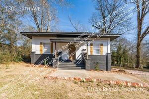 featured image of 1305 10th Ave