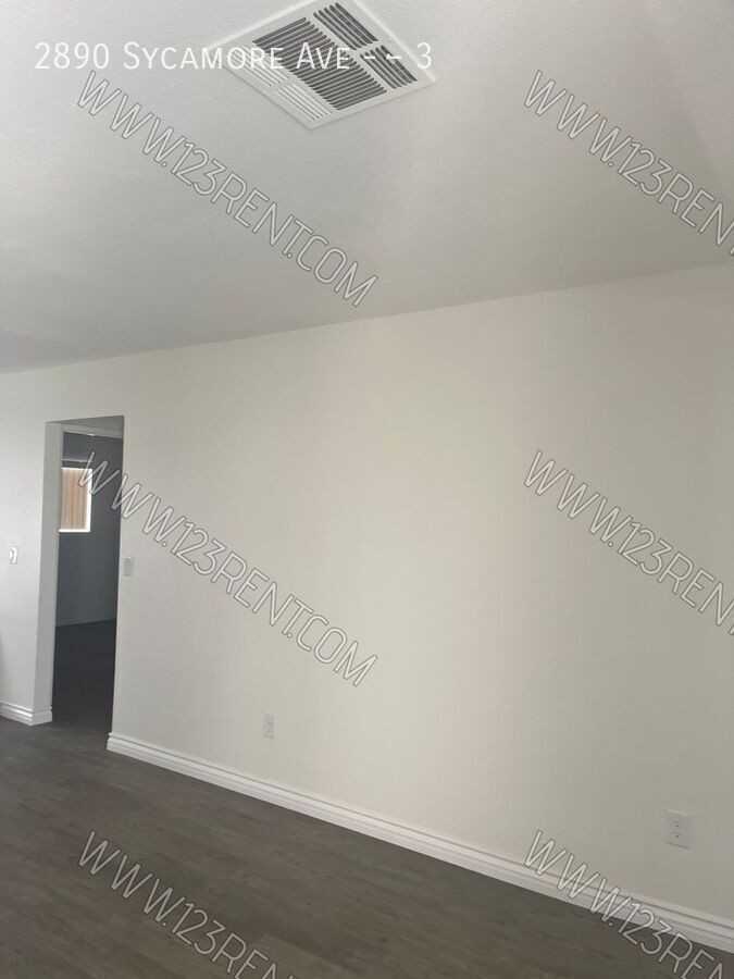 2890 Sycamore Ave #3 - Photo 4 of 10