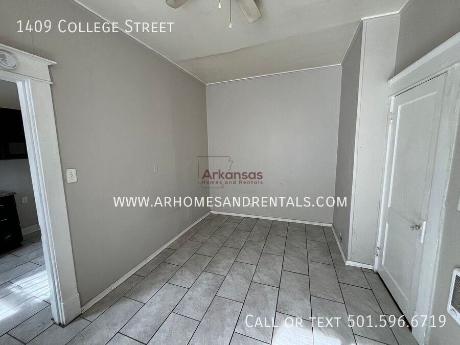 1409 College St - Photo 7 of 9