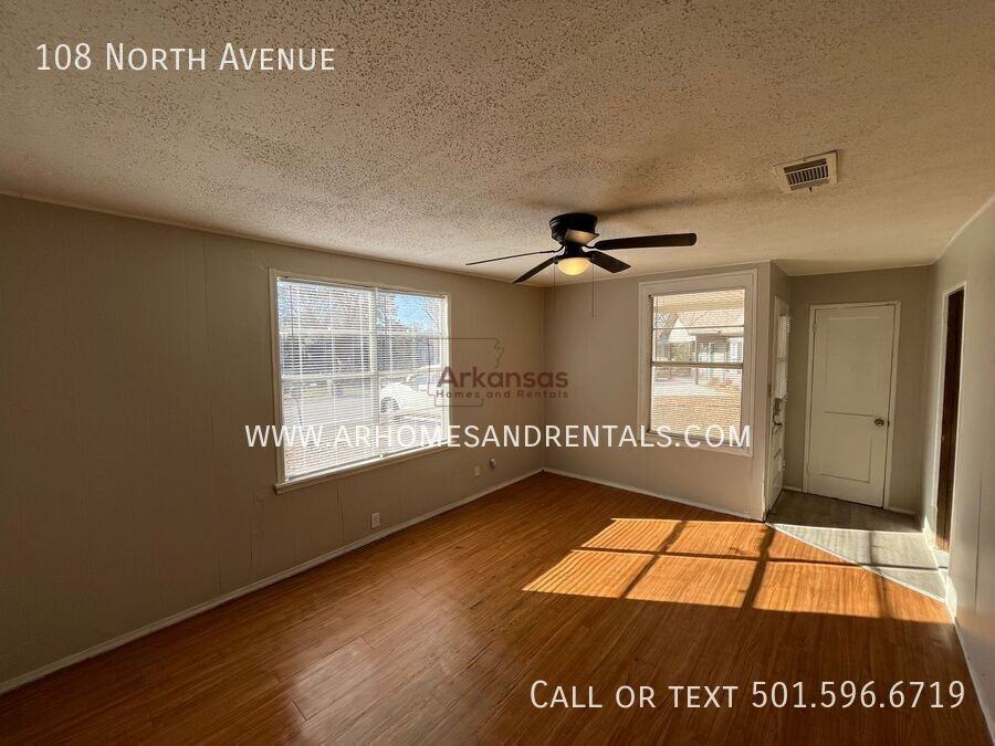 108 North Ave - Photo 2 of 11