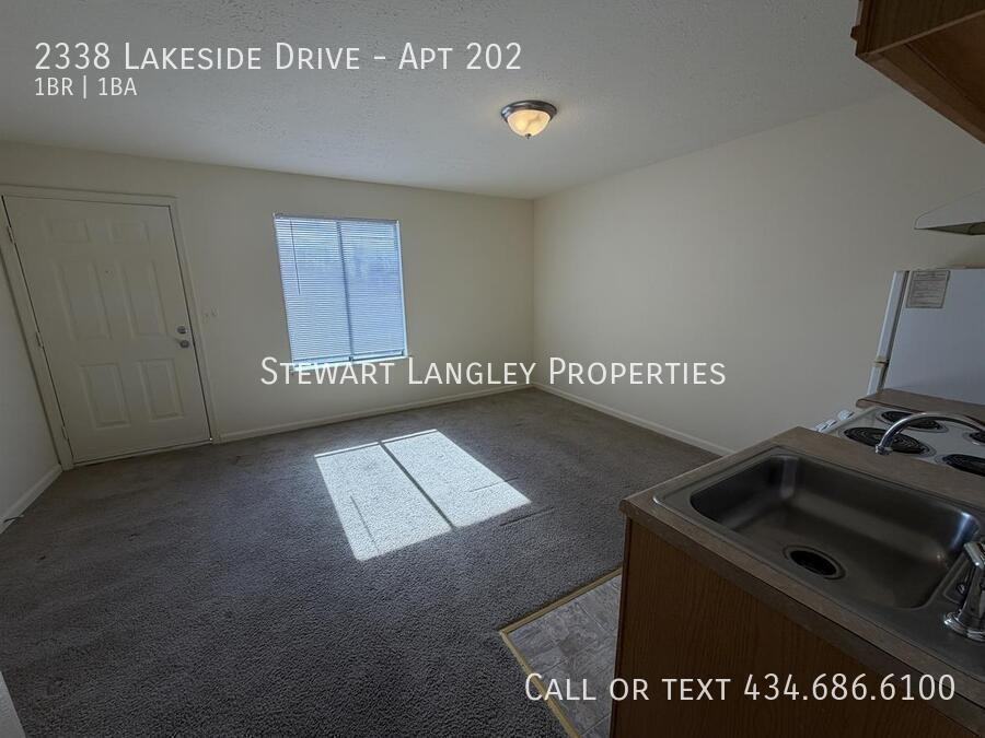 2338 Lakeside Dr #202 - Photo 3 of 11