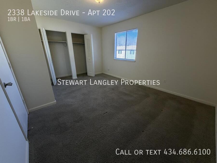 2338 Lakeside Dr #202 - Photo 7 of 11