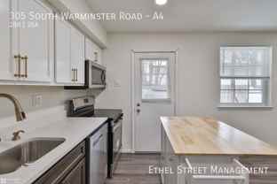 305 S Warminster Rd #A4 - Photo 1 of 1