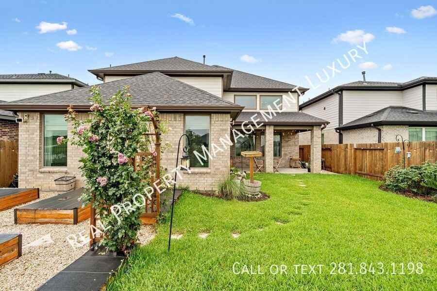 29335 Red Rocks Park Dr - Photo 3 of 25