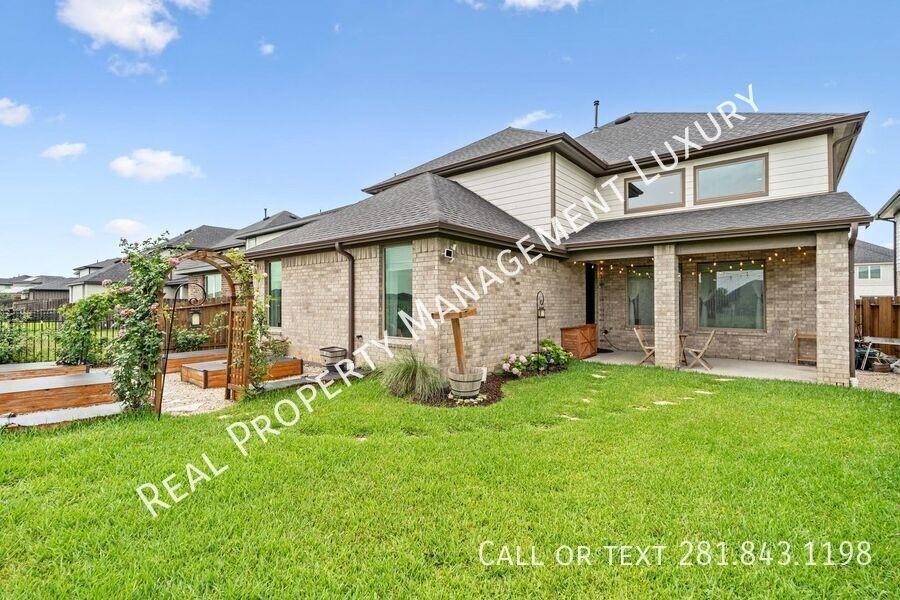 29335 Red Rocks Park Dr - Photo 4 of 25