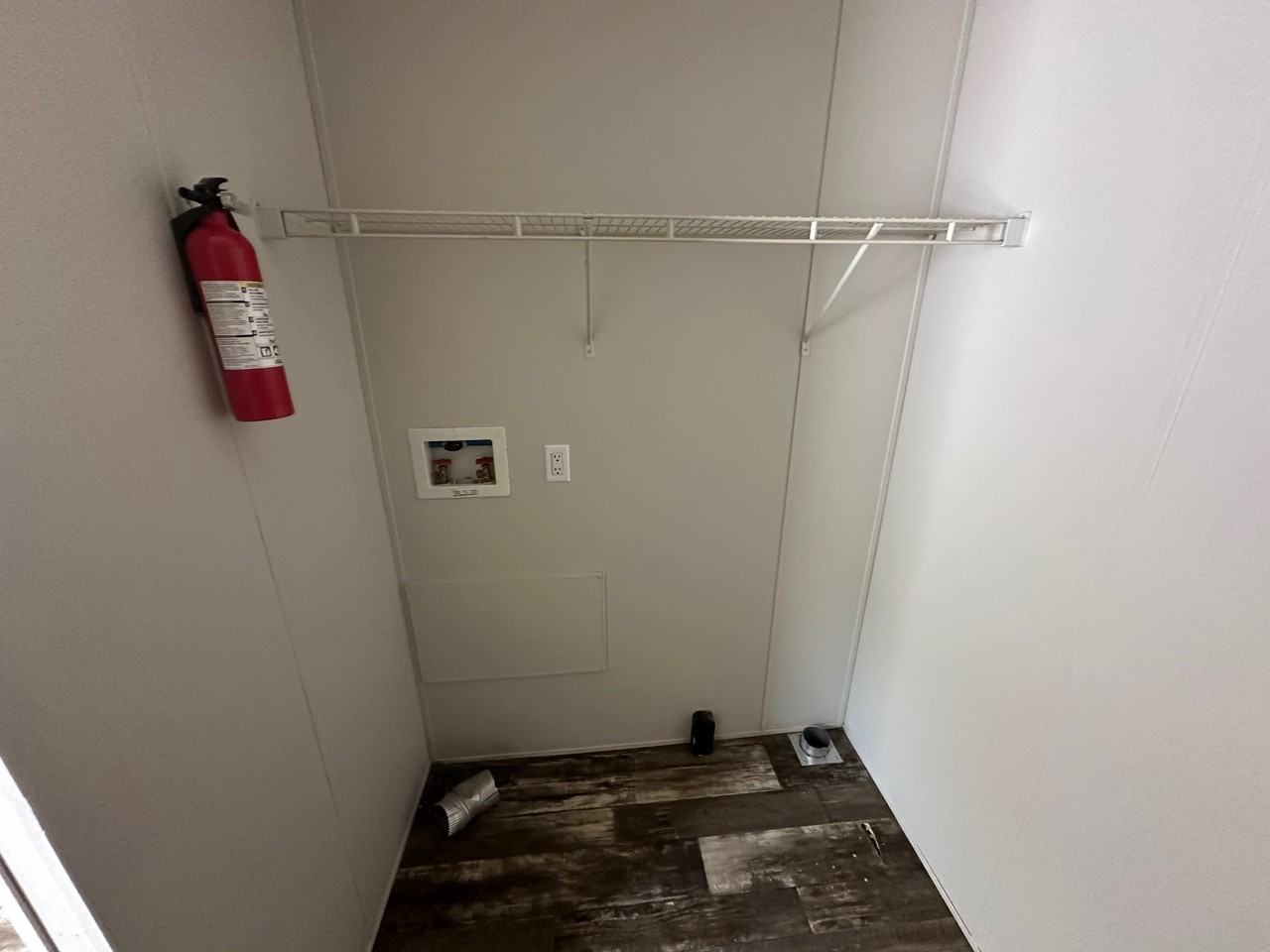 103 Birdsall Dr S - Photo 5 of 10