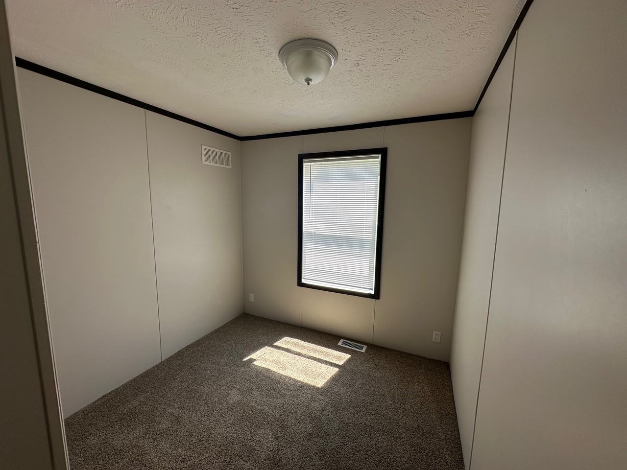 103 Birdsall Dr S - Photo 7 of 10