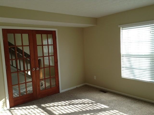 7 Flamingo Ct - Photo 3 of 12