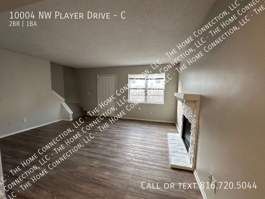 10004 Nw Player Dr #C - Photo 5 of 15