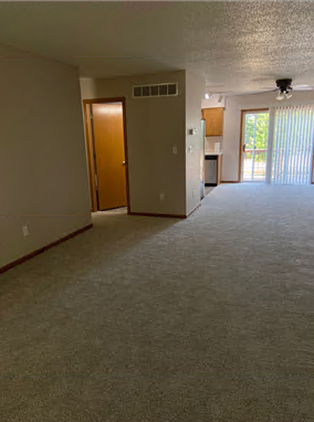 1809 Earl Rd - Photo 4 of 15