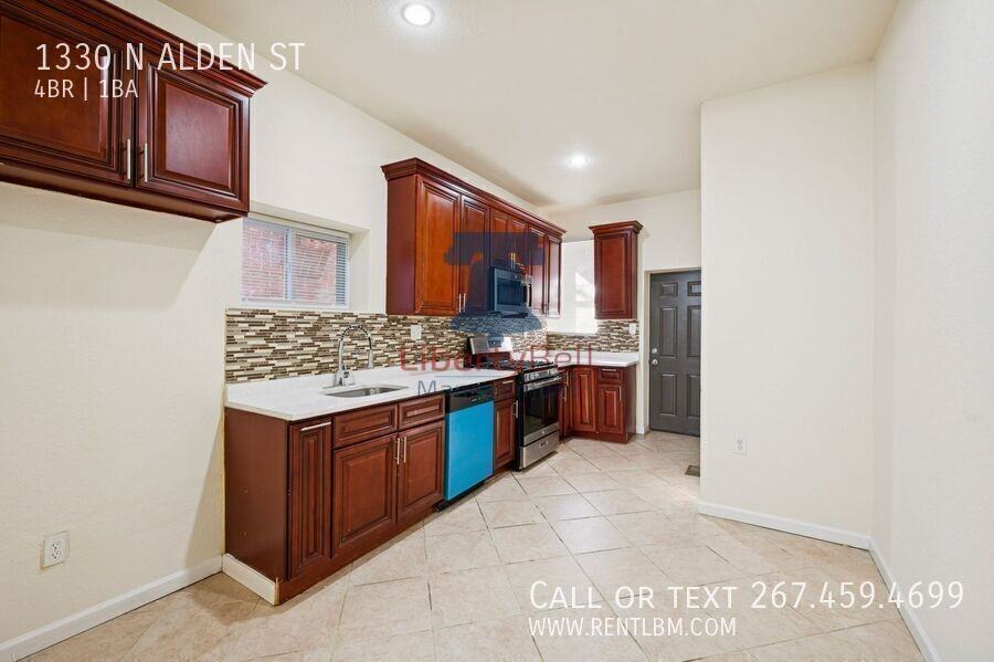 1330 N Alden St - Photo 6 of 15