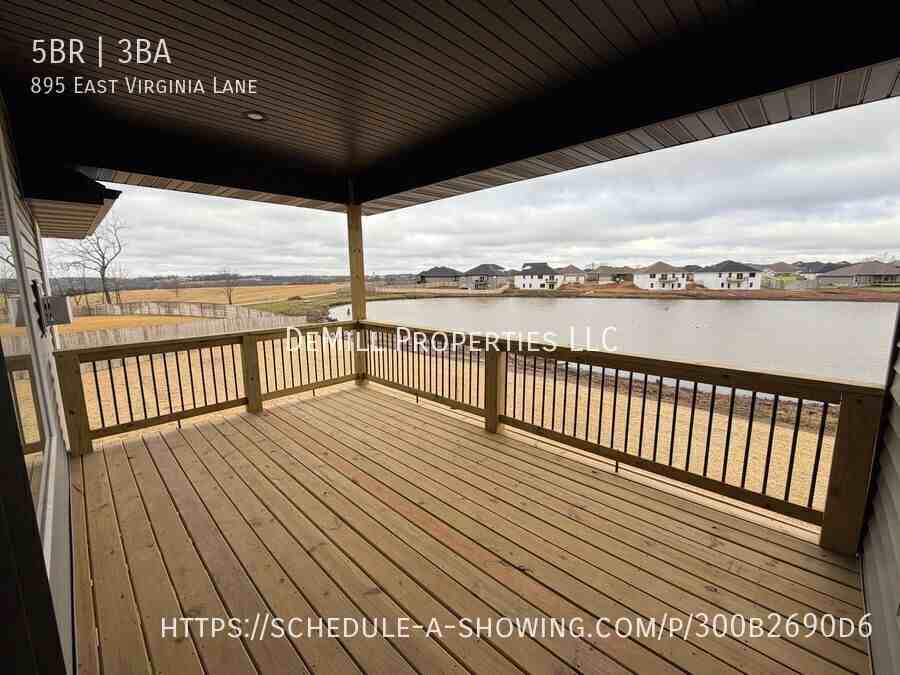 895 E Virginia Ln - Photo 2 of 27