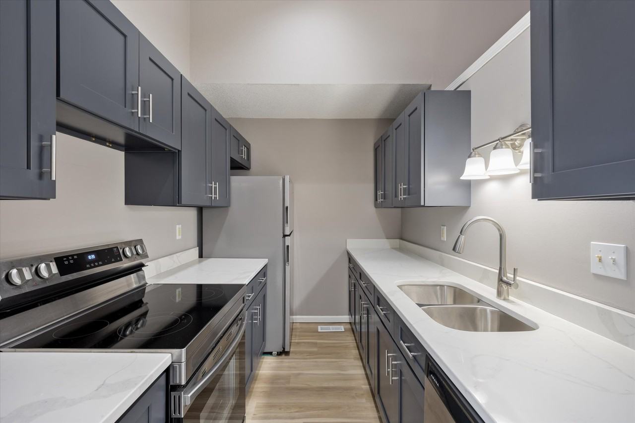 2636 Villa Park Dr #D - Photo 2 of 14