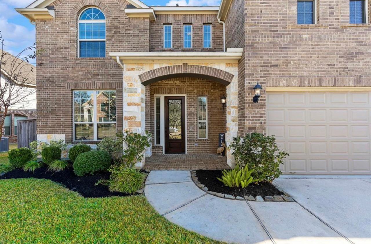 24518 Alli Creek Ct #24518 - Photo 2 of 47