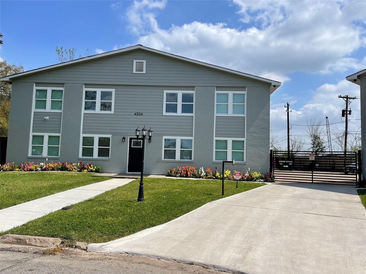 4326 Alconbury Ln #4326-5 - Photo 4 of 28