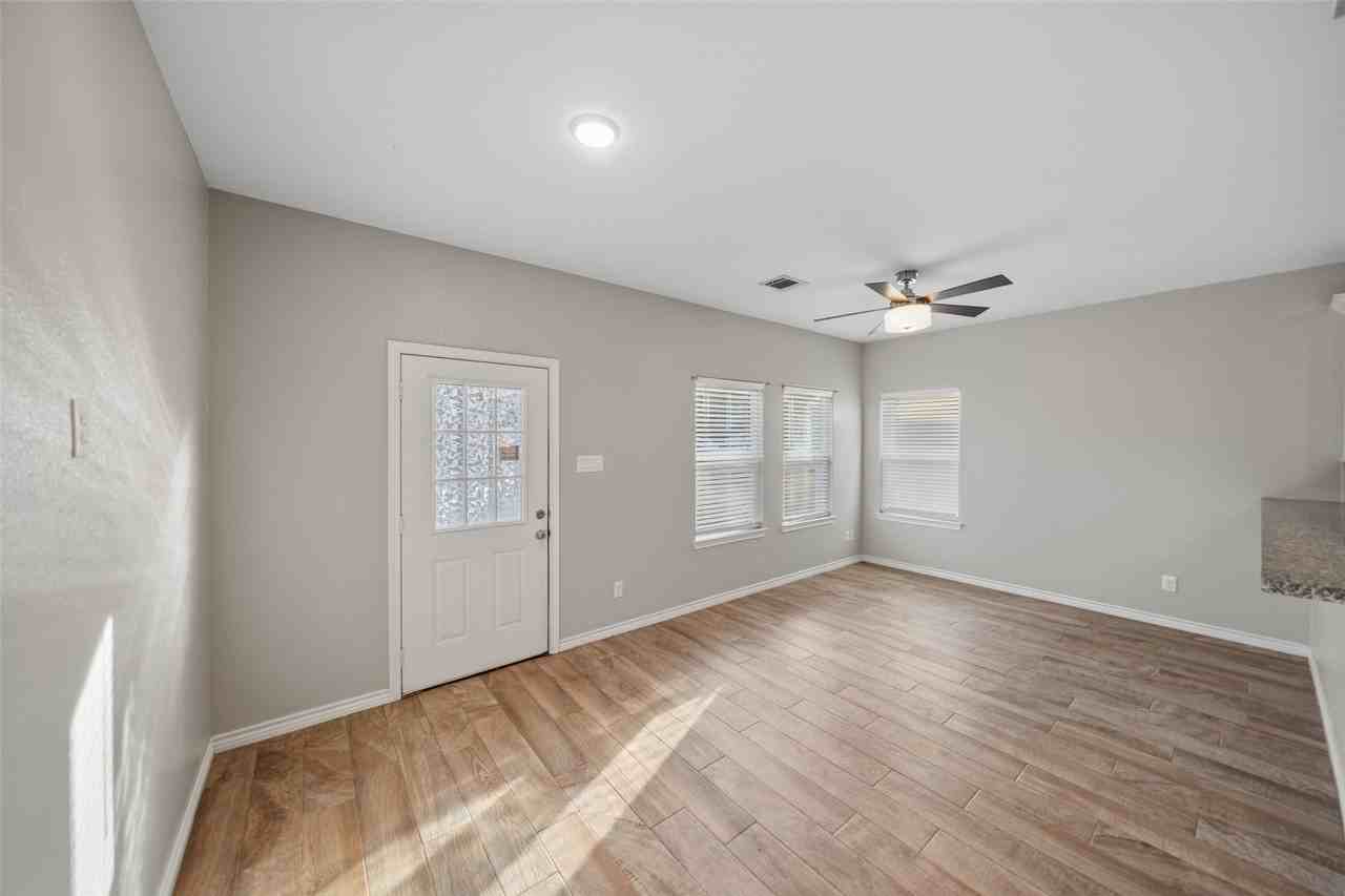 16928 Kempwood #16928 - Photo 2 of 20