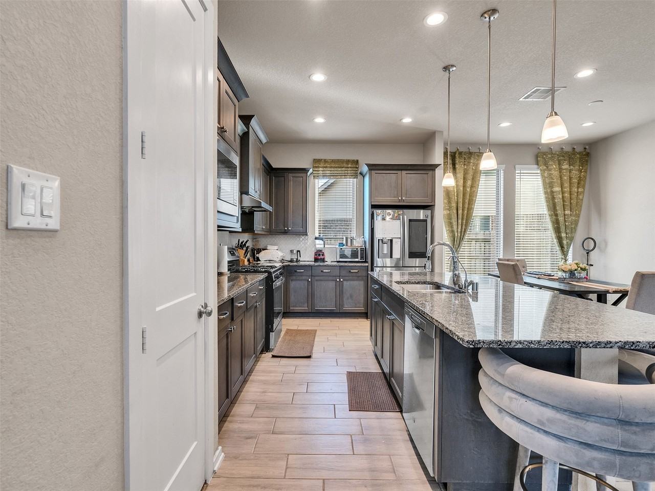 24446 Ferdossa Dr #24446 - Photo 3 of 49