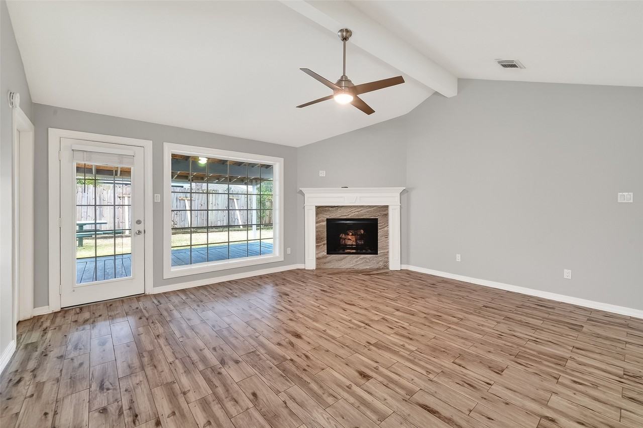 14023 Bay Gardens Dr #14023 - Photo 2 of 24