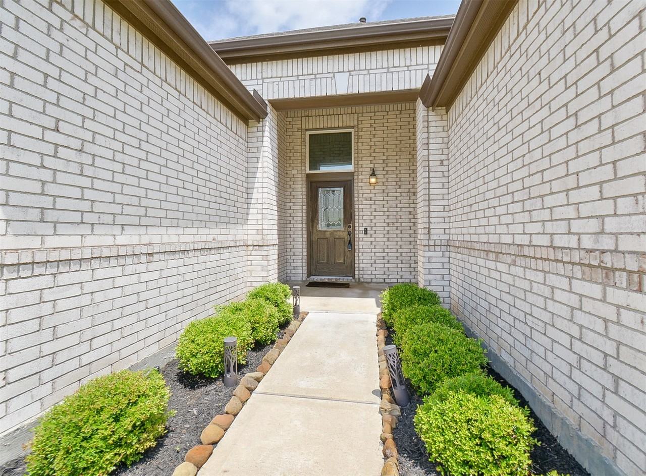 13207 Westmont Heights Ln #13207 - Photo 2 of 37