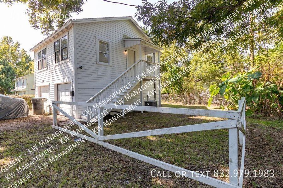 4152 Brandon St - Photo 2 of 14