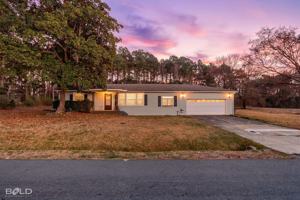 featured image of 6863 Washington Ln