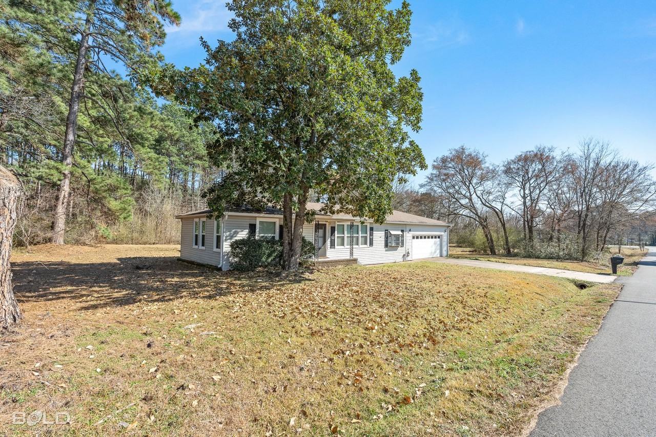 6863 Washington Ln - Photo 7 of 35