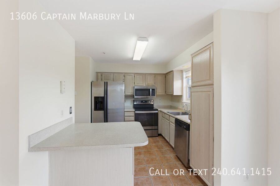 13606 Captain Marbury Ln - Photo 4 of 22