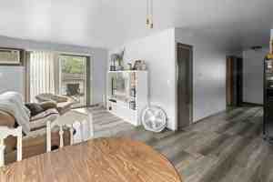 featured image of 271 Shannon Ct