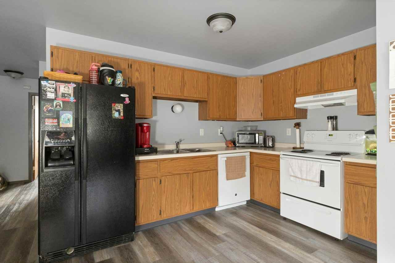 271 Shannon Court, Unit 1 - Photo 3 of 27