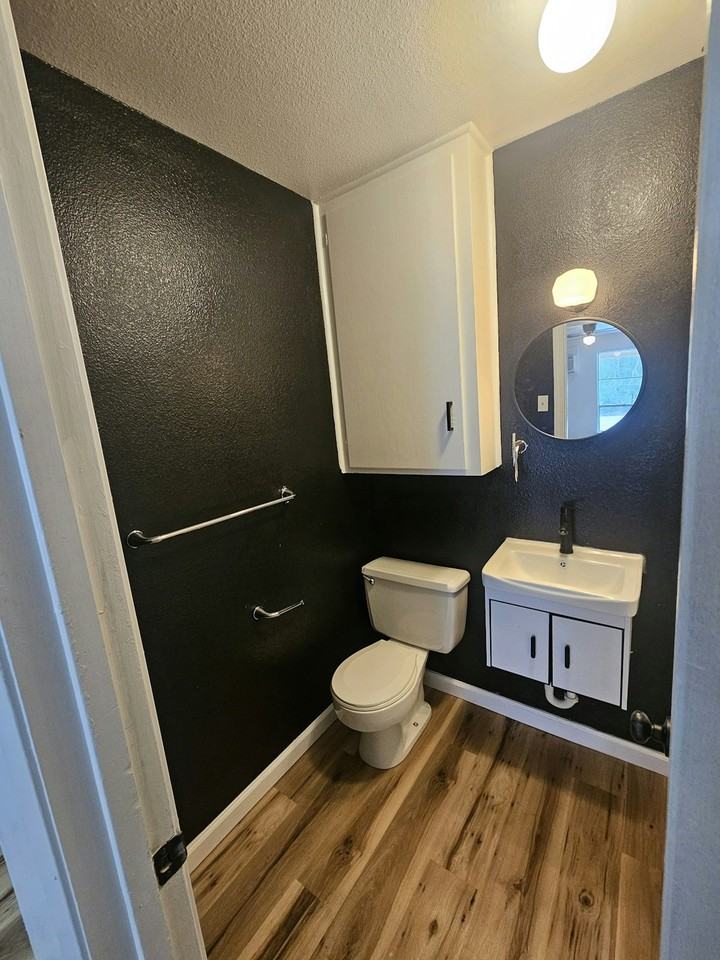 201 Flat Creek Rd, Unit 1 - Photo 4 of 5