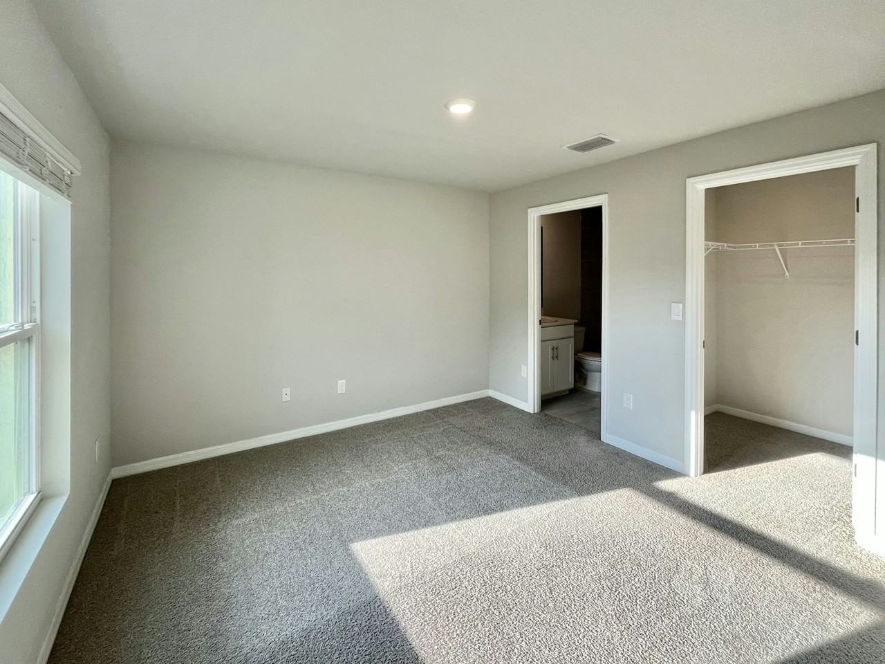 5029 South Rosebud Circle - Photo 7 of 16