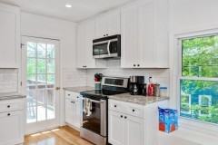 21 Kinross Rd #3 - Photo 3 of 18