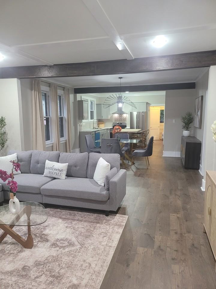 789 N Mclean Blvd #NA - Photo 2 of 8