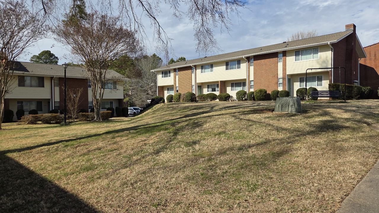 2337 Champion Ct #1 - Photo 4 of 19