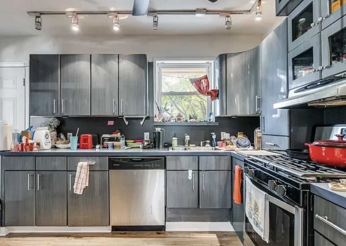 9521 Ash Creek Dr #NA - Photo 3 of 10