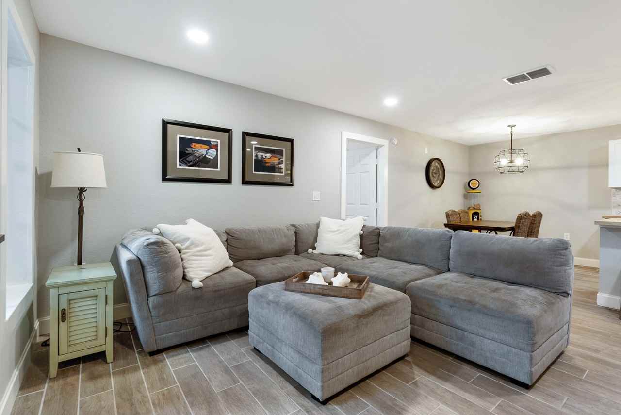 7424 Vista Way #104 - Photo 3 of 26