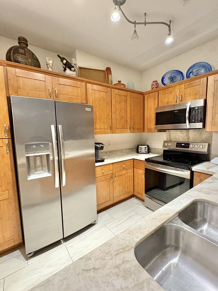 3950 Kalai Waa St #N103 - Photo 5 of 27