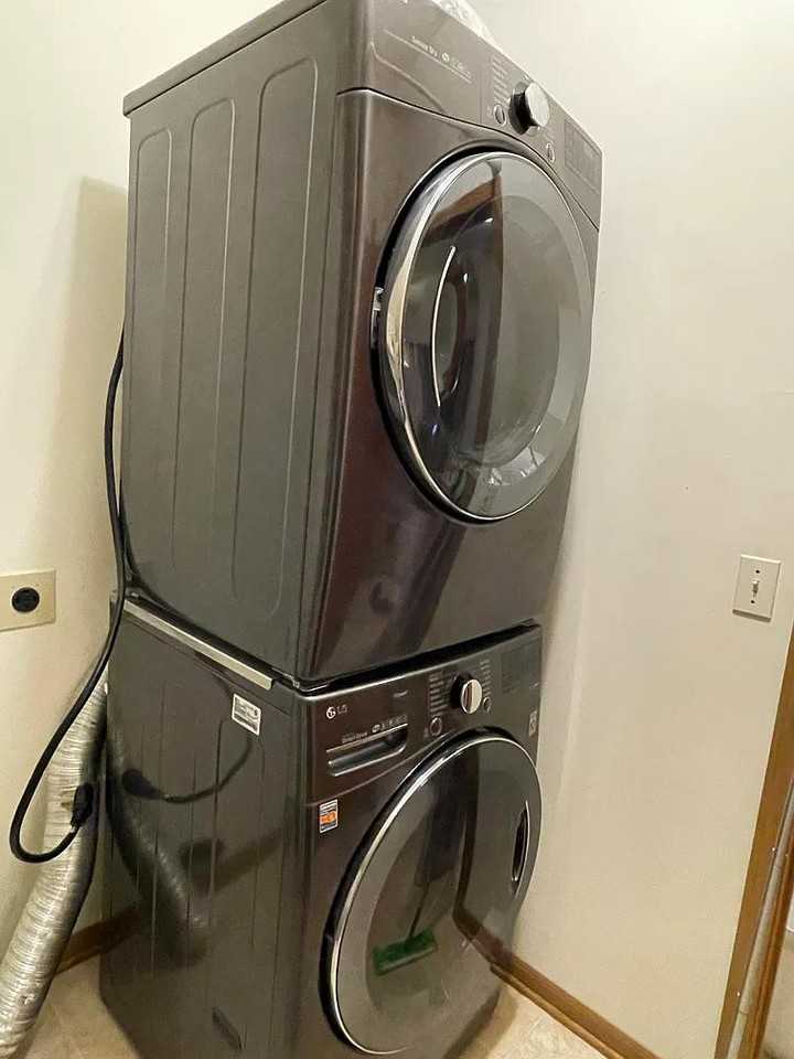 2102 Seminole St #2102 - Photo 7 of 12