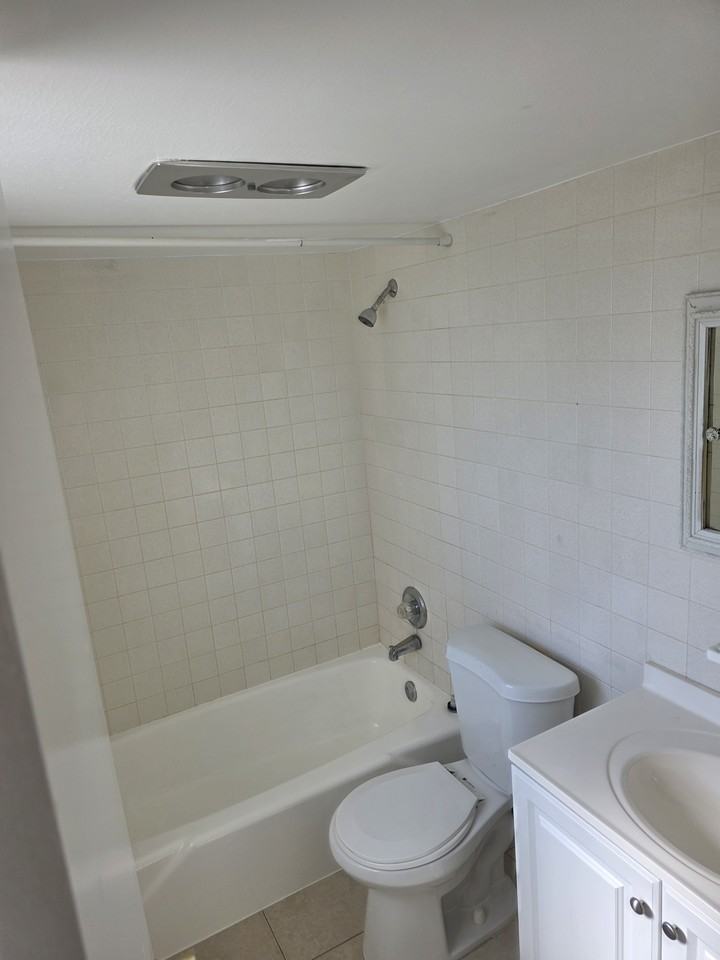 1210 Old Boynton Rd #116 - Photo 6 of 12