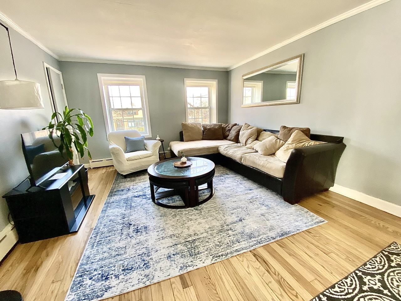 730 Wesley Ave #2 - Photo 3 of 20