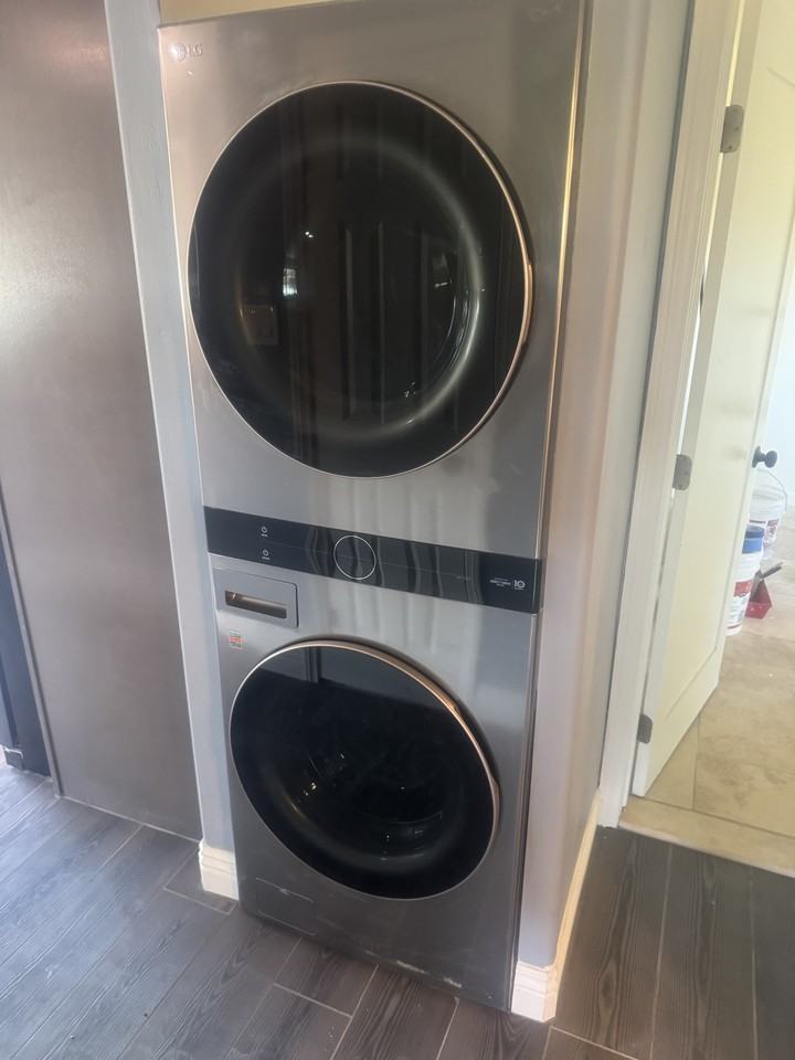 315 N Mission Rd #307 - Photo 3 of 5