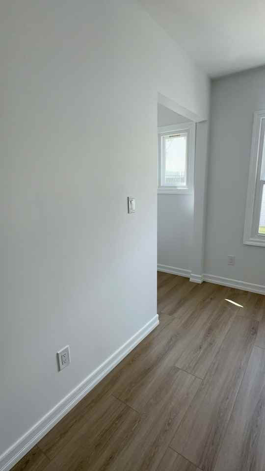 1533 Freeman Ave #NA - Photo 7 of 18