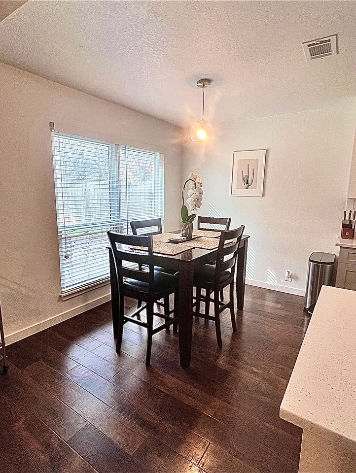 303 Craigmont Dr #NA - Photo 5 of 18