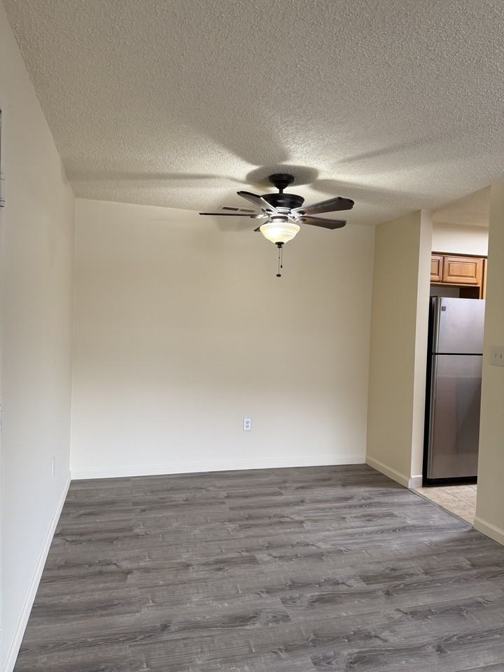 309 Ravens Crest Dr #309 - Photo 6 of 17