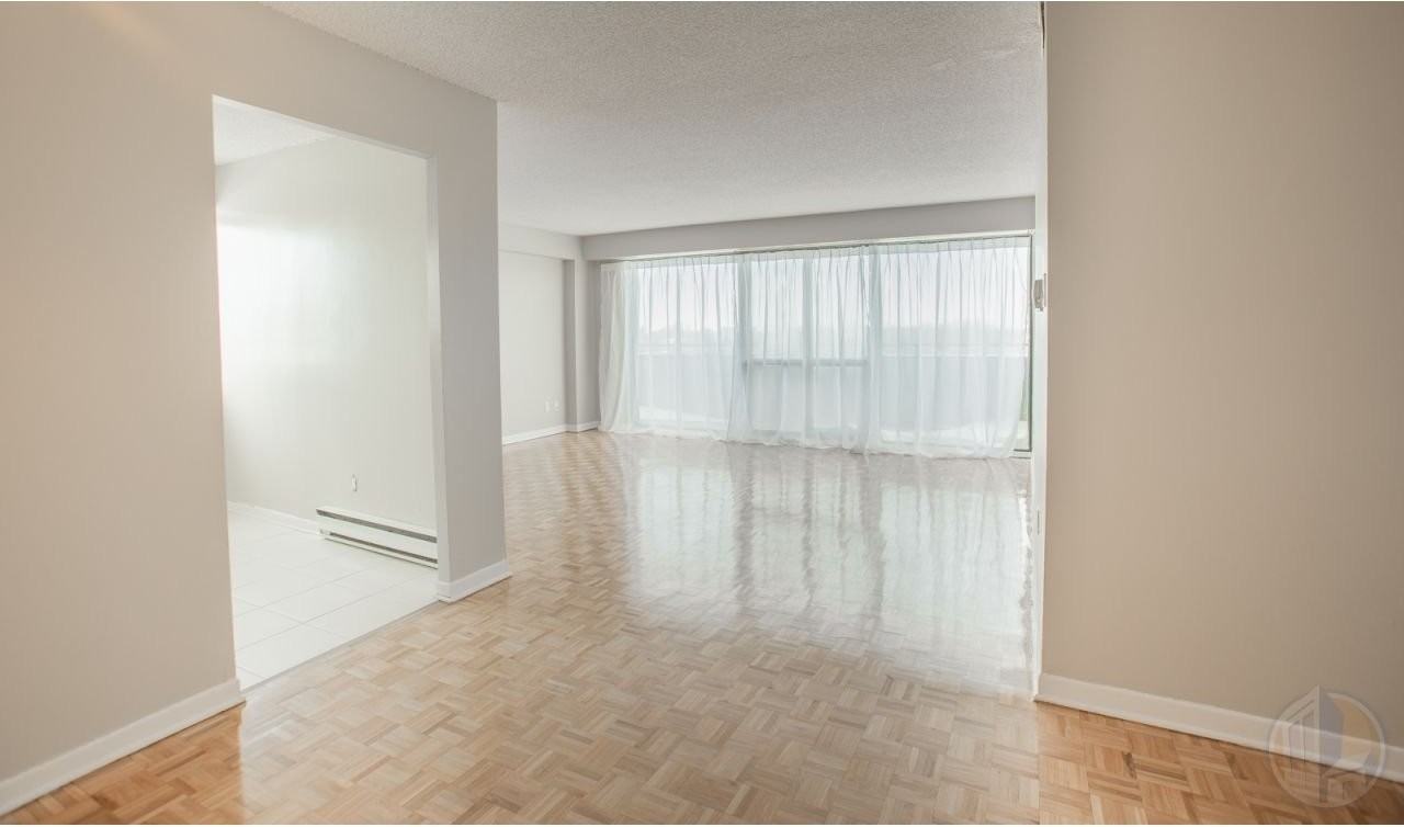 165 Av Frobisher - Photo 5 of 12