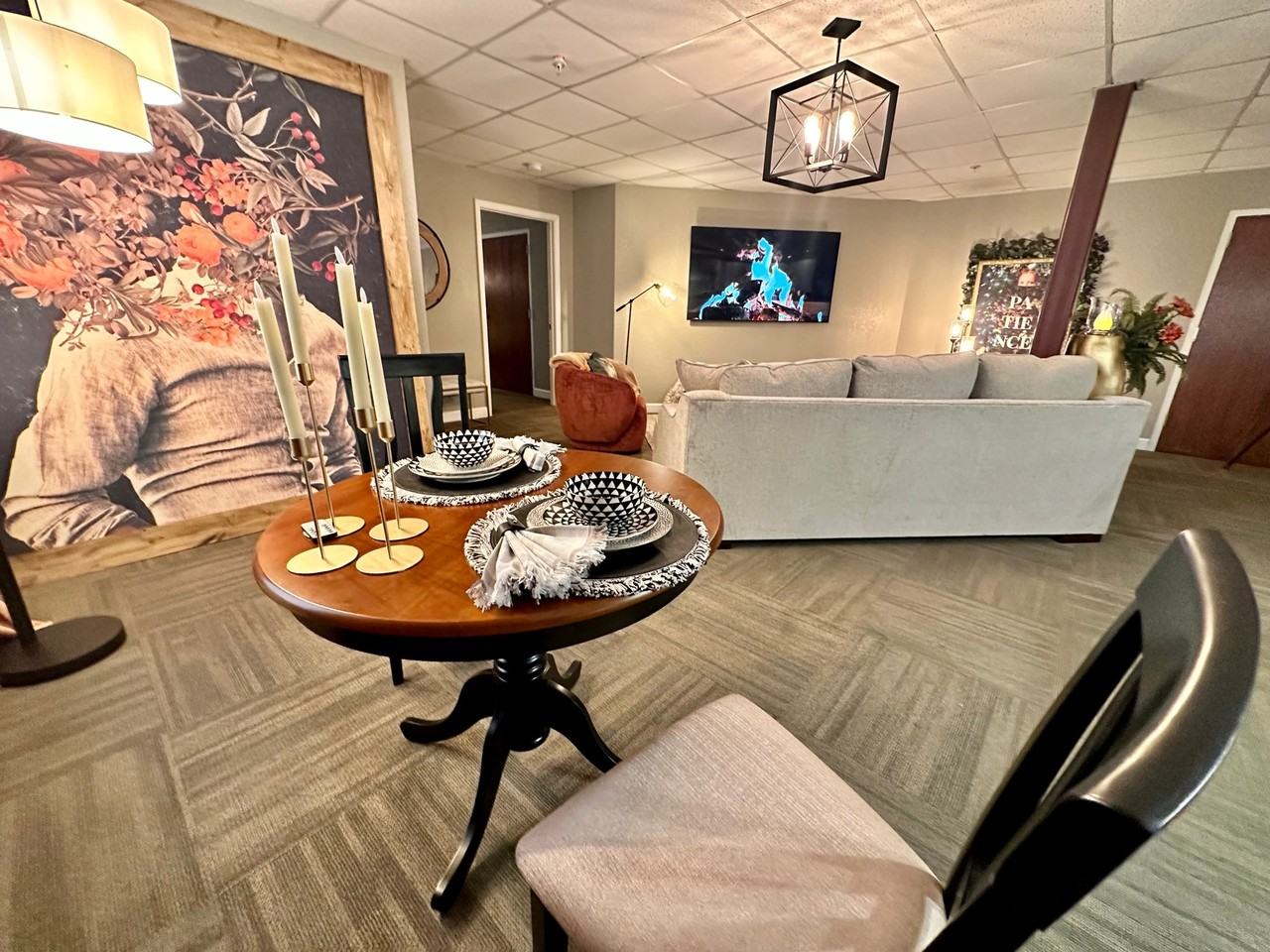 141 North Court - Photo 3 of 9